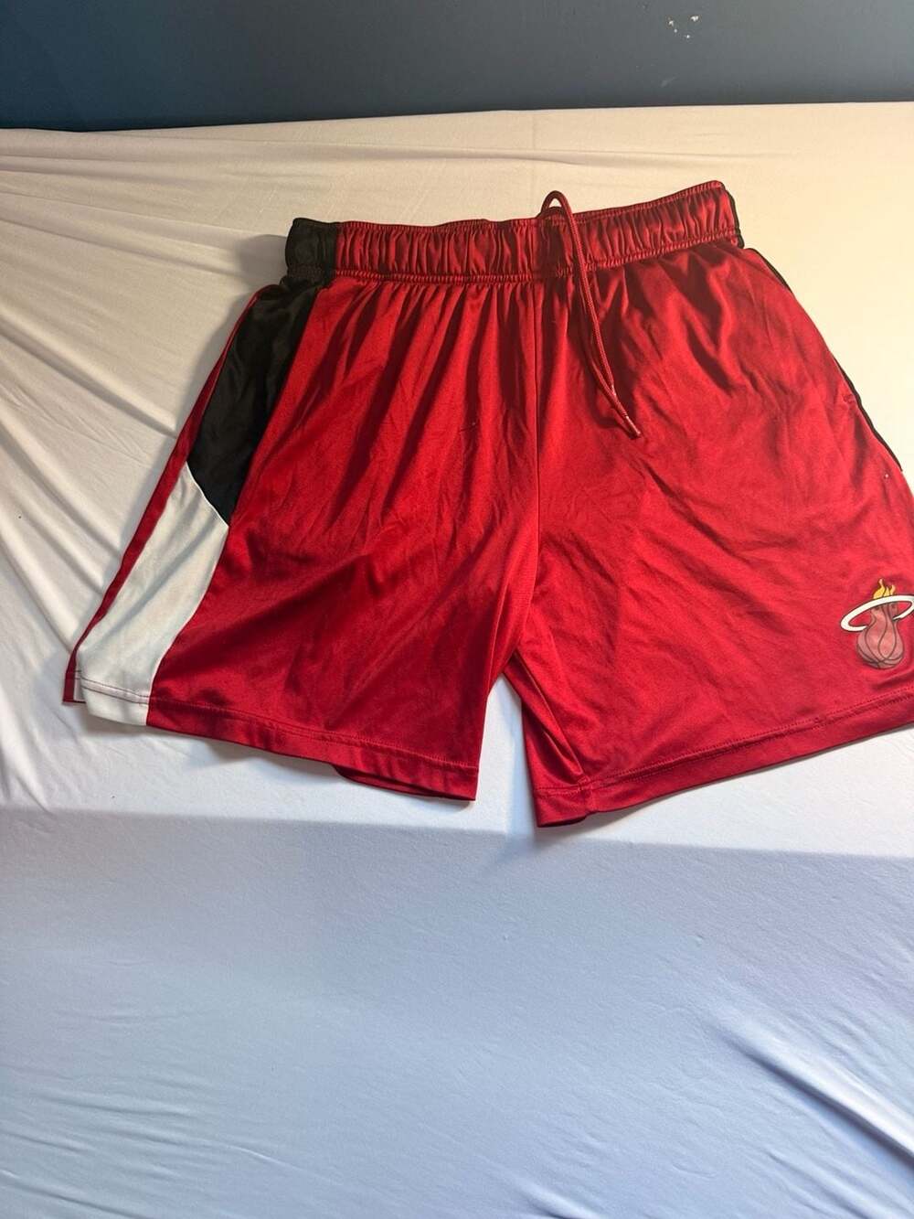 Fanatics Men's Red, Black Chicago Bulls Big and Tall Performance Shorts - - Picture 2 of 8